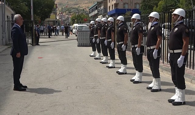 Muş'a ataması yapılan Vali Çakır göreve başladı