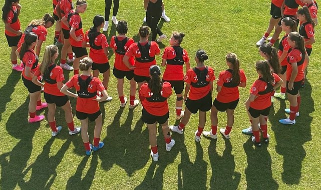 Palandöken'de U19 Kadın Milli ve U17 Kız Milli Takımı kampları sona erdi