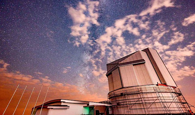 Palandöken'in zirvesinde meteor geçidi