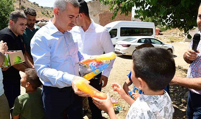 "İyilik Makası" projesi depremzede çocuklara umut aşılıyor