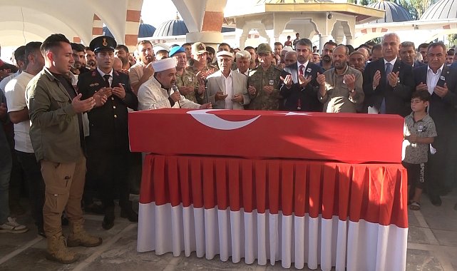 Şehit Erkan Selçuk memleketi Muş'ta son yolculuğuna uğurlandı