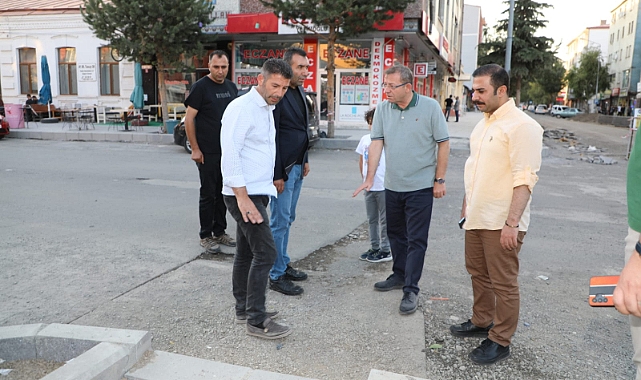 Vali Ziya Polat, kaldırım çilesinin takipçisi oldu