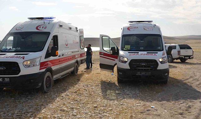 Van Gölü'ne giren 1 genç ile onu kurtarmaya çalışan kişi boğuldu