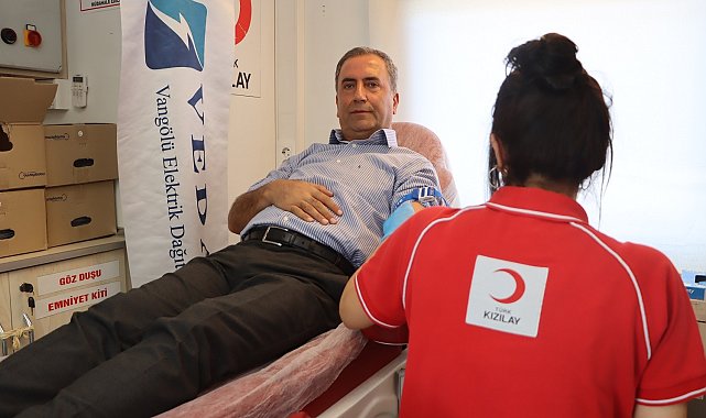 VEDAŞ çalışanlarından kan bağışı