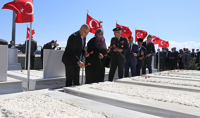 Ağrı'da 19 Eylül Gaziler Günü törenle kutlandı