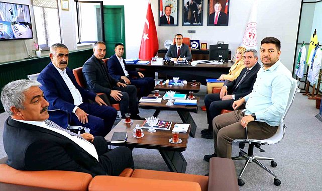 Ağrı'da ilçe müdürleriyle değerlendirme toplantısı yapıldı