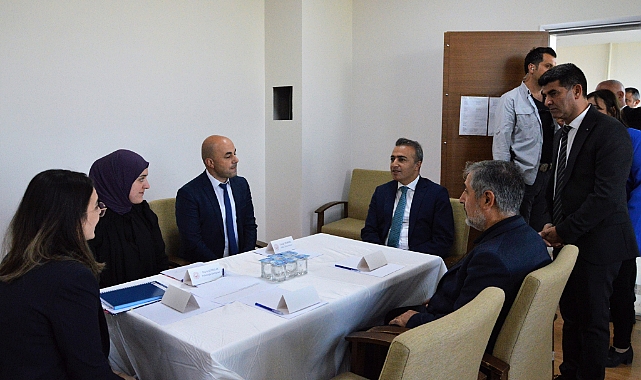 Ardahan'da "Aile Çalıştayı" düzenlendi