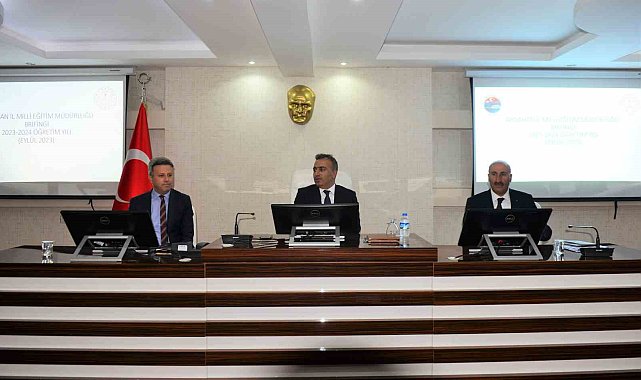 Ardahan&#039;da &#039;Eğitim-Öğretime Hazırlık Toplantısı&#039; Gerçekleştirildi