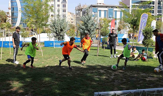 Avrupa hareketlilik haftası etkinlikleri sabah sporuyla başladı