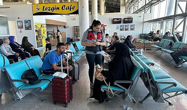 Bingöl'de bin 700 kişiye KADES uygulaması tanıtıldı