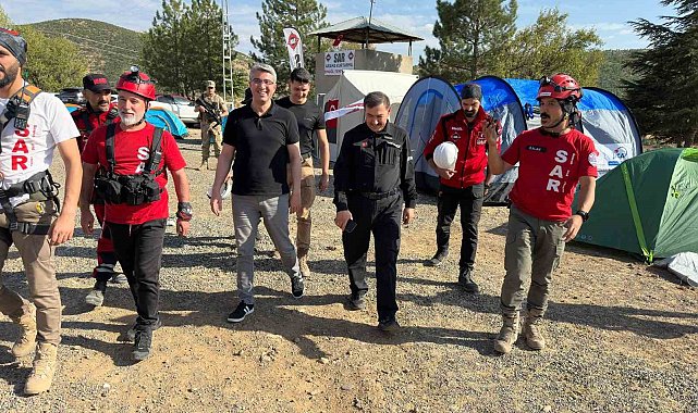 Bingöl'de SAR ekibi, gönüllülere kamplı eğitim verdi