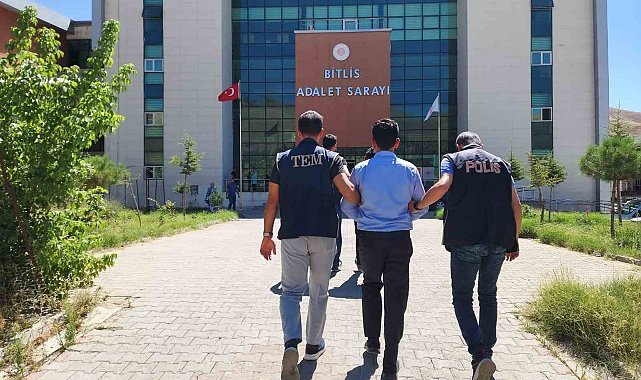 Bitlis merkezli 7 ilde FETÖ operasyonu: 9 gözaltı