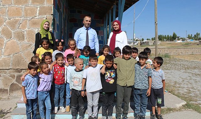 Bulanık İlçe Milli Eğitim Müdürü Tunçel pansiyonda kalan öğrencileri ziyaret etti