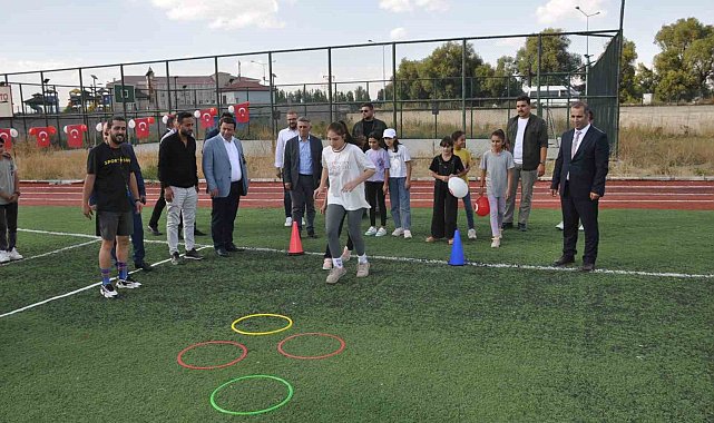 Bulanık'ta spor şenliği yapıldı