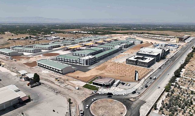 Dünya Kayısı Ticaret Merkezi'nin açılışı için gün sayılıyor