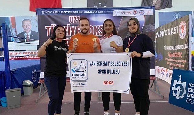 Edremit Boks Takımı Türkiye Şampiyonu oldu