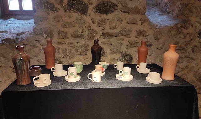 Elazığ'da seramik sergisi büyük ilgi görüyor