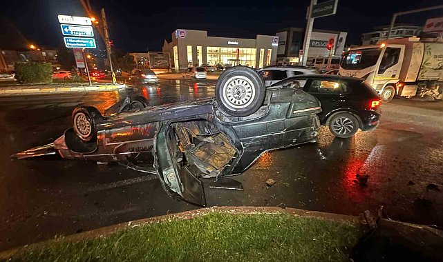 Elazığ'da ters dönen otomobil yandı: 1 yaralı