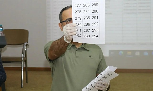 Elazığ'da tohumluk müracaatı yapan üreticilerin kura çekimi yapıldı