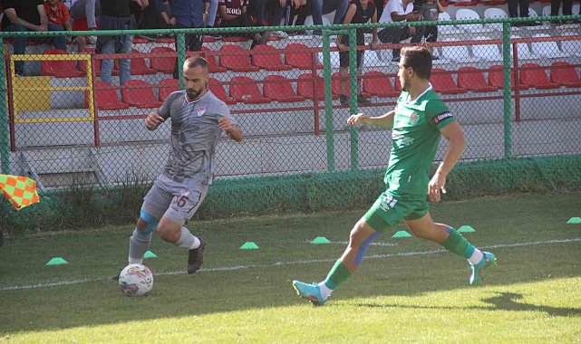 Elazığspor deplasmanda başlıyor