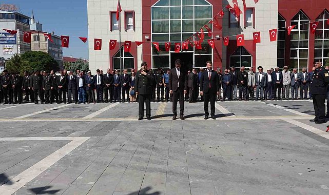 Erciş'te 19 Eylül gaziler günü programı düzenlendi