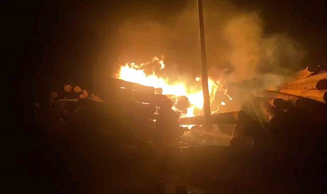 Erzincan Keresteciler Sitesinde çıkan yangın söndürüldü