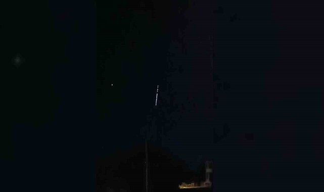 Erzincan'da Starlink uyduları görüntülendi