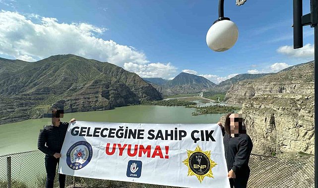 Erzurum polisinden gençlere uyuşturucu uyarısı
