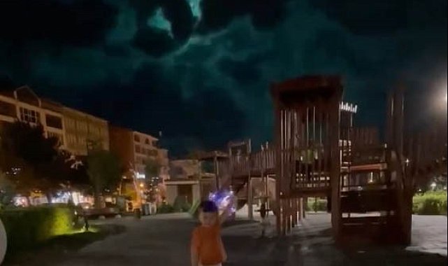 Erzurum'da bir anda gökyüzü aydınlandı