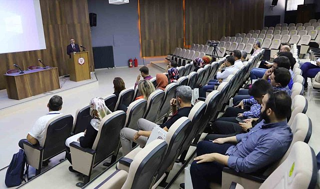 FÜ'de proje yazma ve yürütme eğitimi düzenlendi