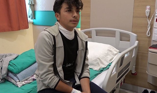 Hayvan otlatırken üzerine yıldırım düştü