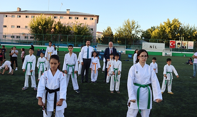 Iğdır'da 3 bin öğrenci yaz spor okullarından faydalandı