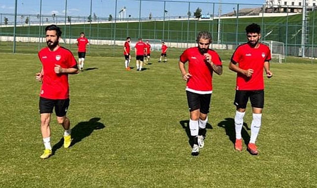 Kars 36 Spor'un Ziraat Türkiye Kupası hazırlıkları sürüyor
