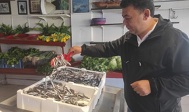 Kars'ta balık tezgahları renklenmeye başladı