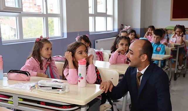 Kaymakamın ilk programı öğrencilerle oldu