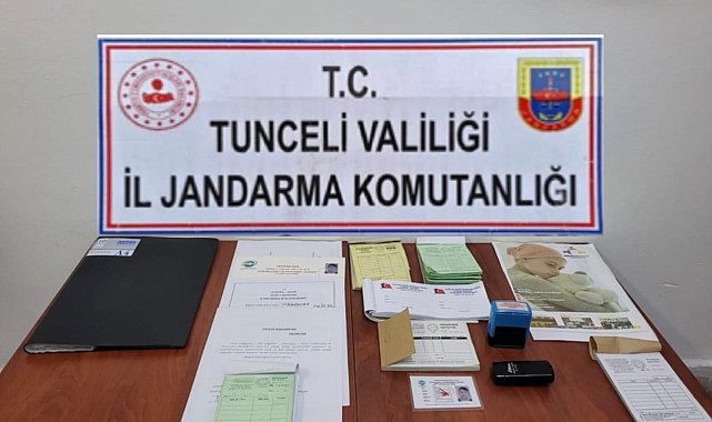 Kendilerini askeri personel olarak tanıtıp vatandaşları dolandırmışlar