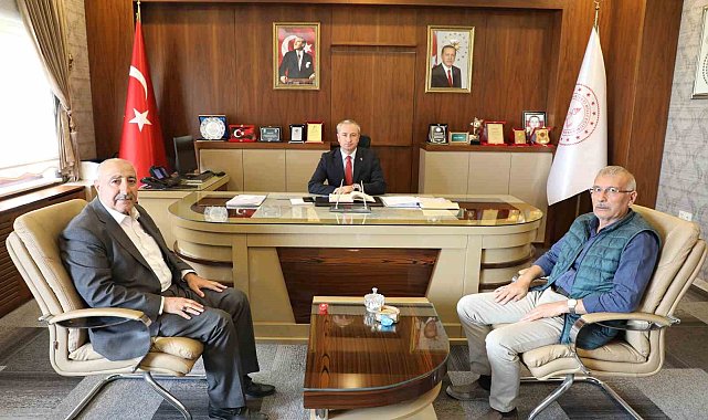 MHP Ağrı İl Başkanlığından Milli Eğitim Müdürüne ziyaret