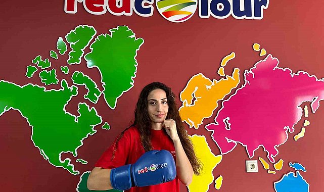 Paris Olimpiyatları temsilcisi milli boksör Gizem Özer'e sponsor desteği