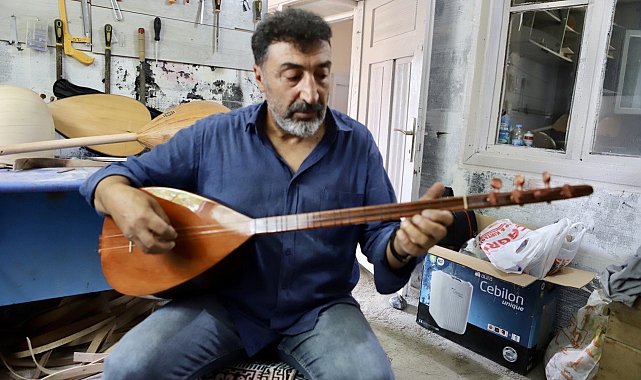 Saza işlediği her tel bir gönülde hayat buluyor