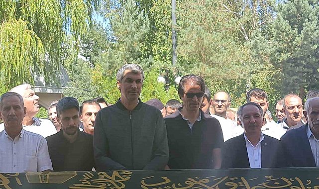 Şebin'den babaya son görev