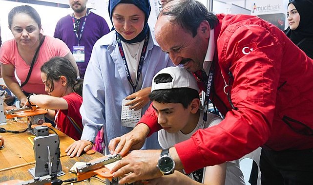 TEKNOFEST'te ETÜ rüzgârı