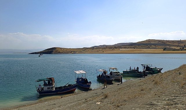 Tunceli'de kaybolan balıkçıyı arama çalışmaları sürüyor
