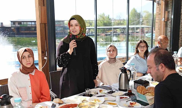 Vali Aydoğdu basın mensuplarıyla buluştu