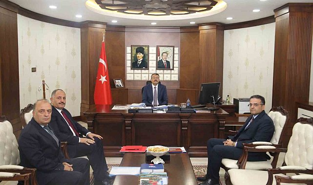 Vali Çelik: "İşsizlik sorununu çözmeye çalışacağız"