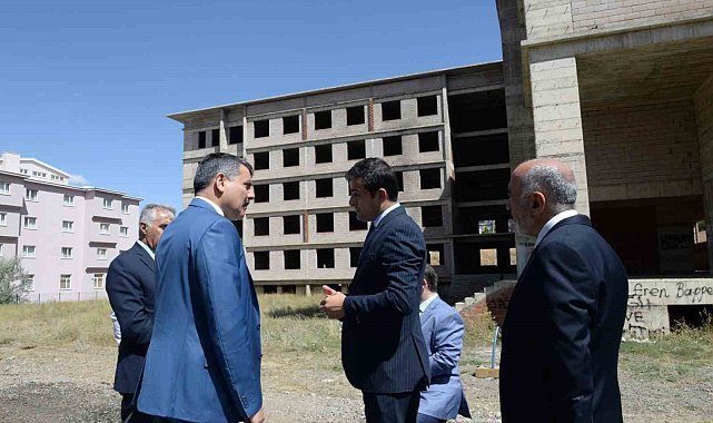 Vali Çiftçi'den inceleme