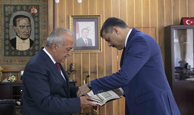 Vali Çiftçi'den Rektör Çomaklı'ya iade-i ziyaret
