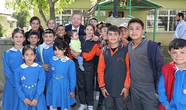 Vali Polat öğrencilerle bir araya geldi