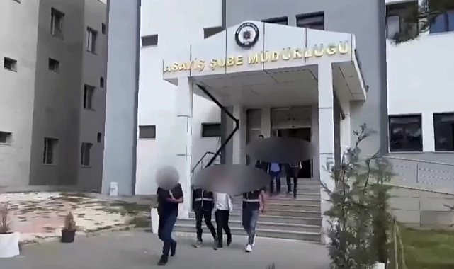 Van'da 61 yıl 2 ay kesinleşmiş hapis cezası bulunan 3 şahıs yakalandı