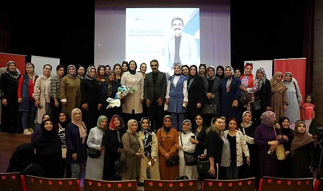Van'da kadınlara aile içi iletişim semineri