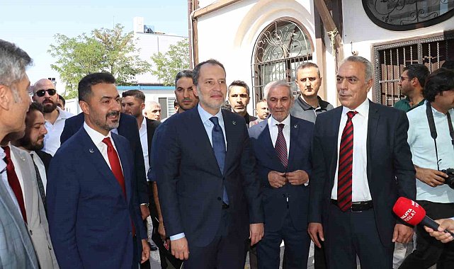 YRP Genel Başkanı Erbakan deprem bölgesi Malatya'da